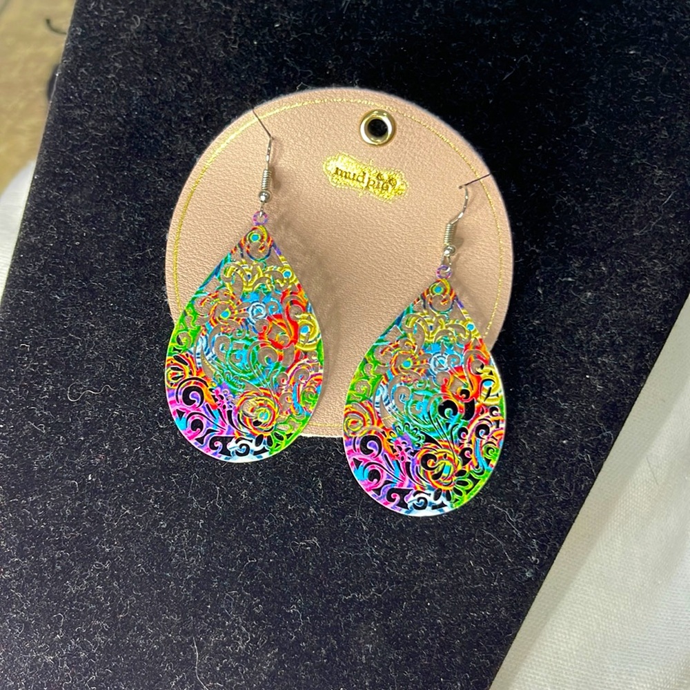 Multicolored earrings